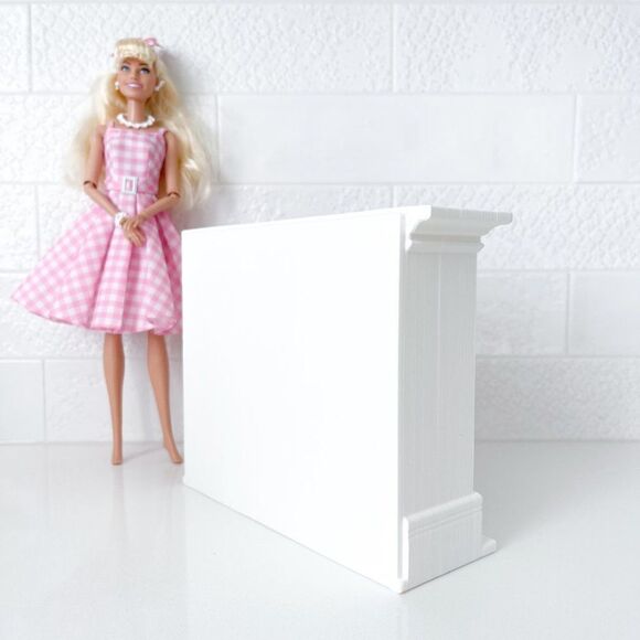 Dollhouse Miniature Fireplace White Mantle Brick Ornate 1:6 Scale Furniture - Picture 3 of 3